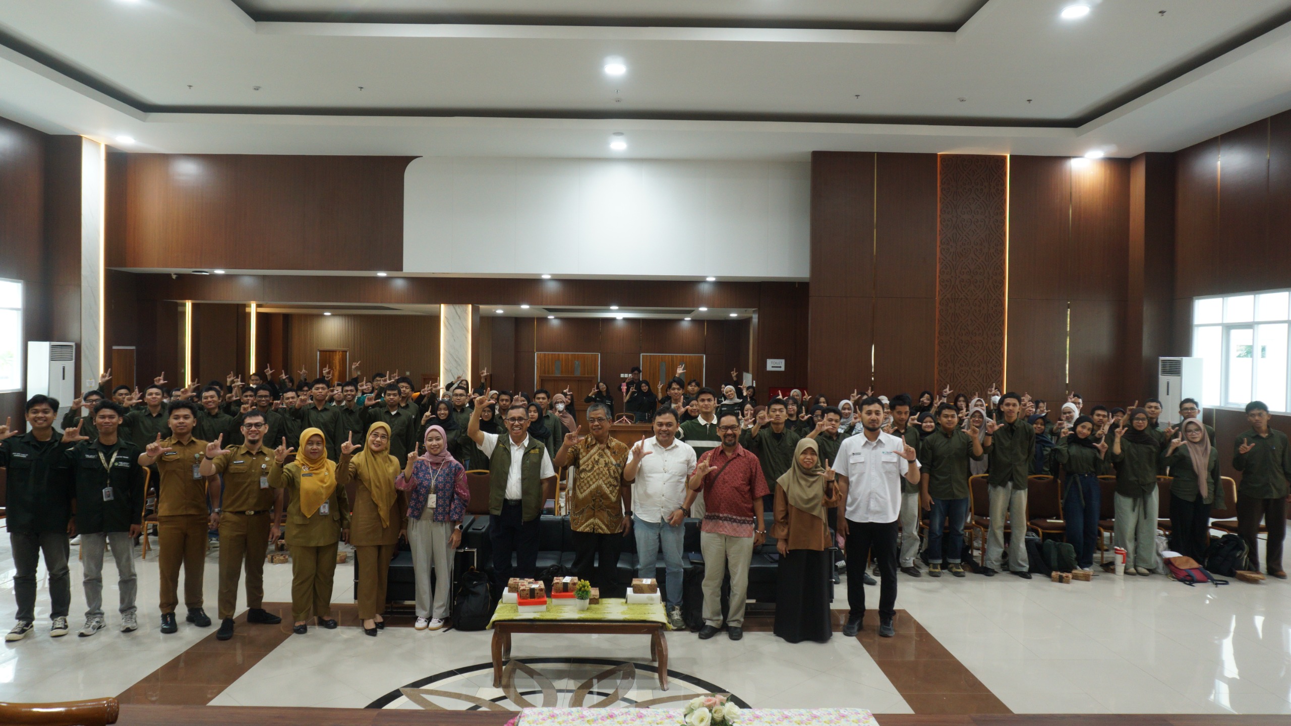 Dokumentasi pelaksanaan Seminar Regional Enviro Fair 2026